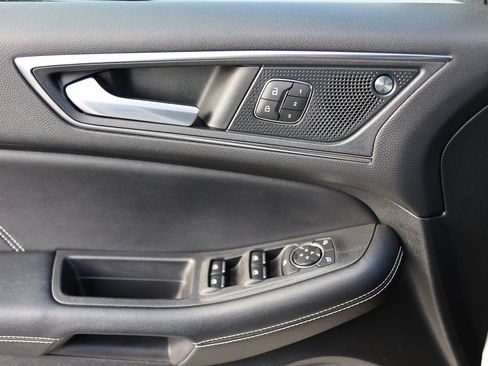 Certified 2022 Ford Edge ST image 35