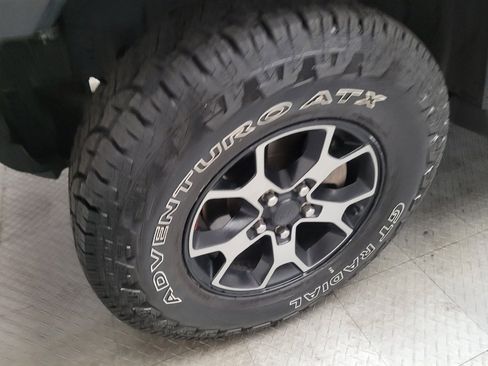 Used 2020 Jeep Wrangler Sport AWD/4WD image 31