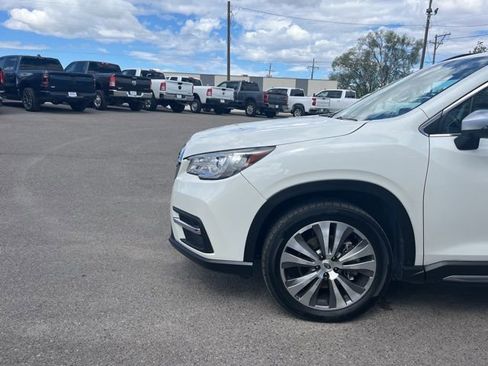 Used 2022 Subaru Ascent Touring AWD/4WD image 5