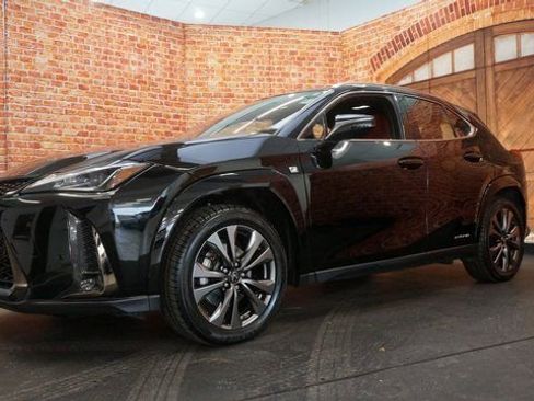 Used 2022 Lexus UX 250h F Sport w/ F Sport Premium Package image 3