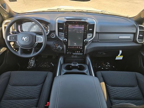 New 2026 RAM 1500 Big Horn AWD/4WD image 6