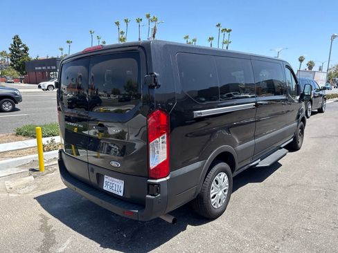 Used 2023 Ford Transit 350 XLT RWD image 9