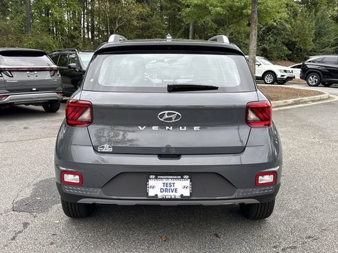 New 2026 Hyundai Venue SEL image 6