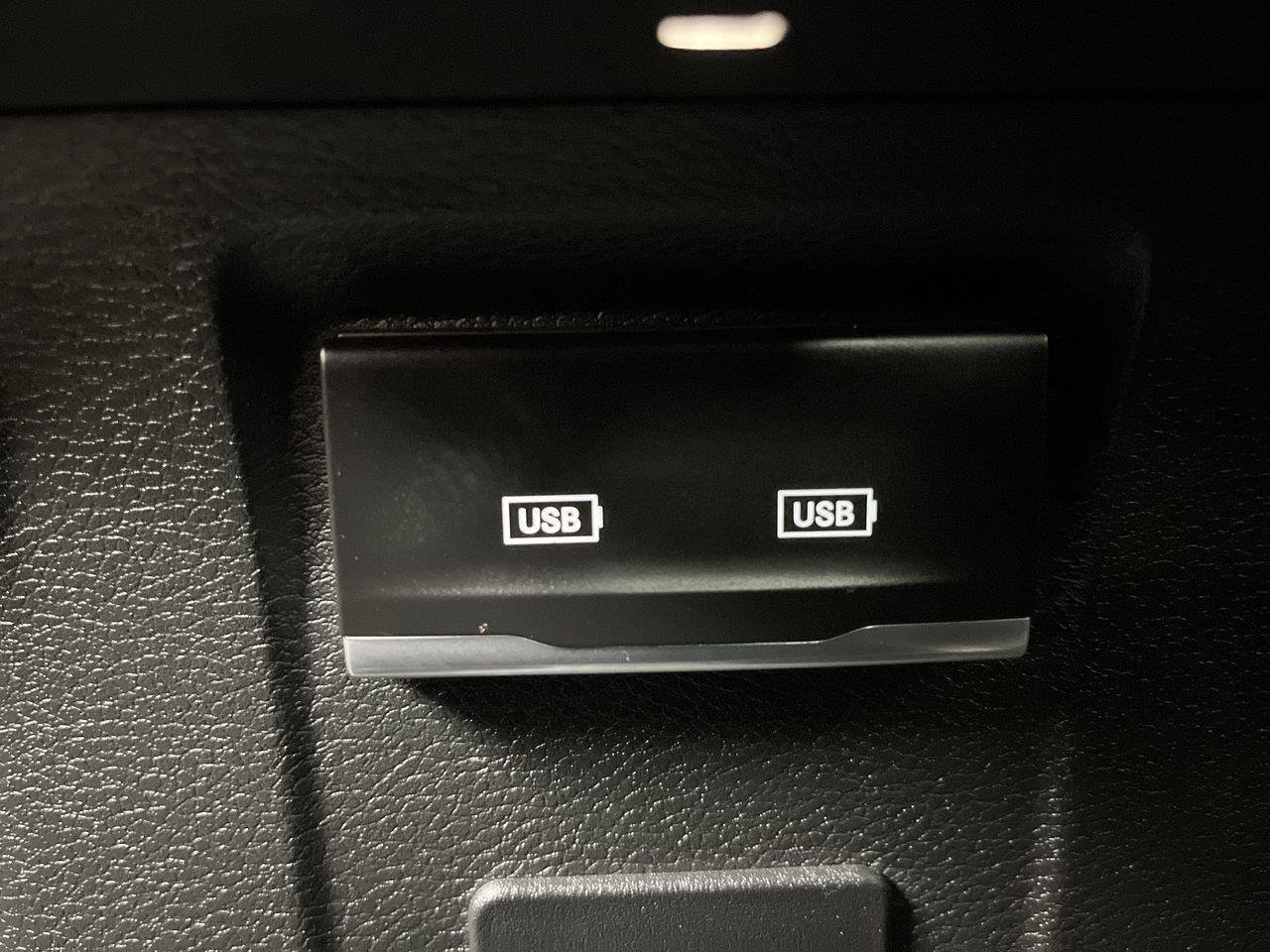 Used 2022 Jeep Gladiator Overland AWD/4WD image 13