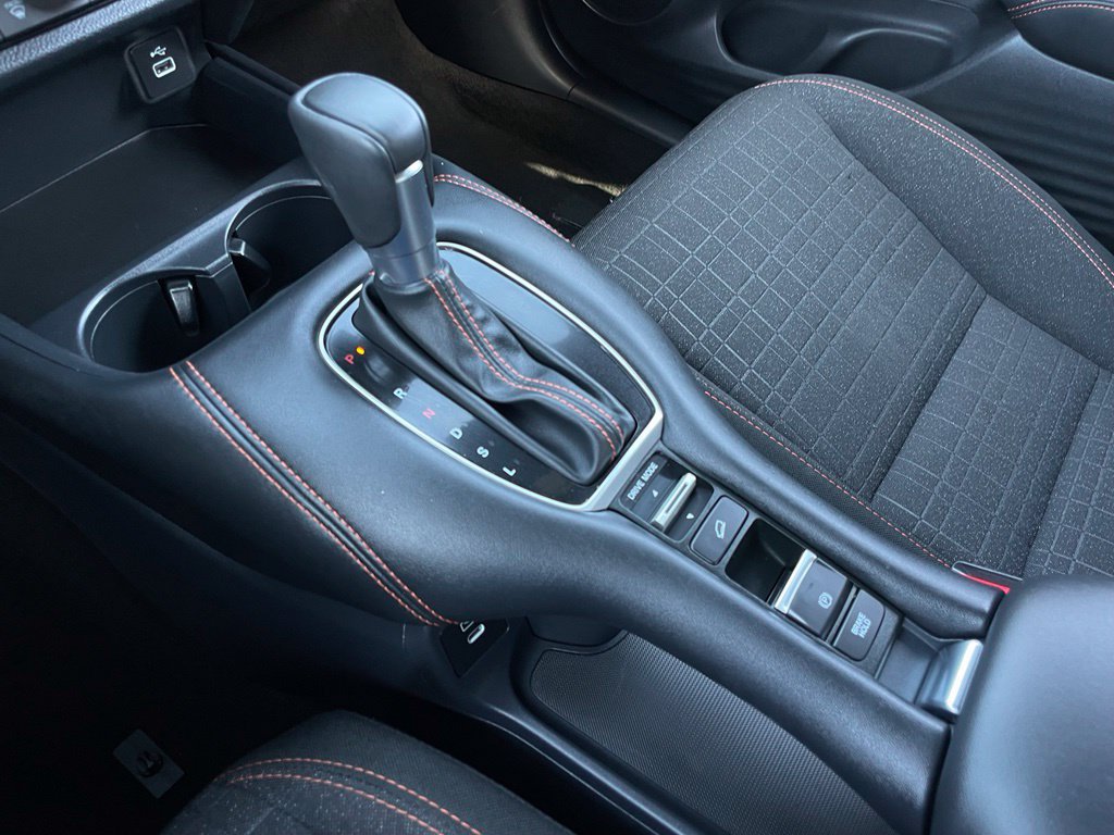 Certified 2025 Honda HR-V Sport image 19