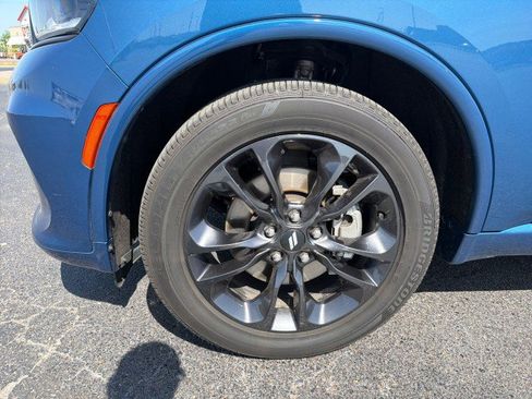Used 2025 Dodge Durango GT w/ Blacktop Package image 16
