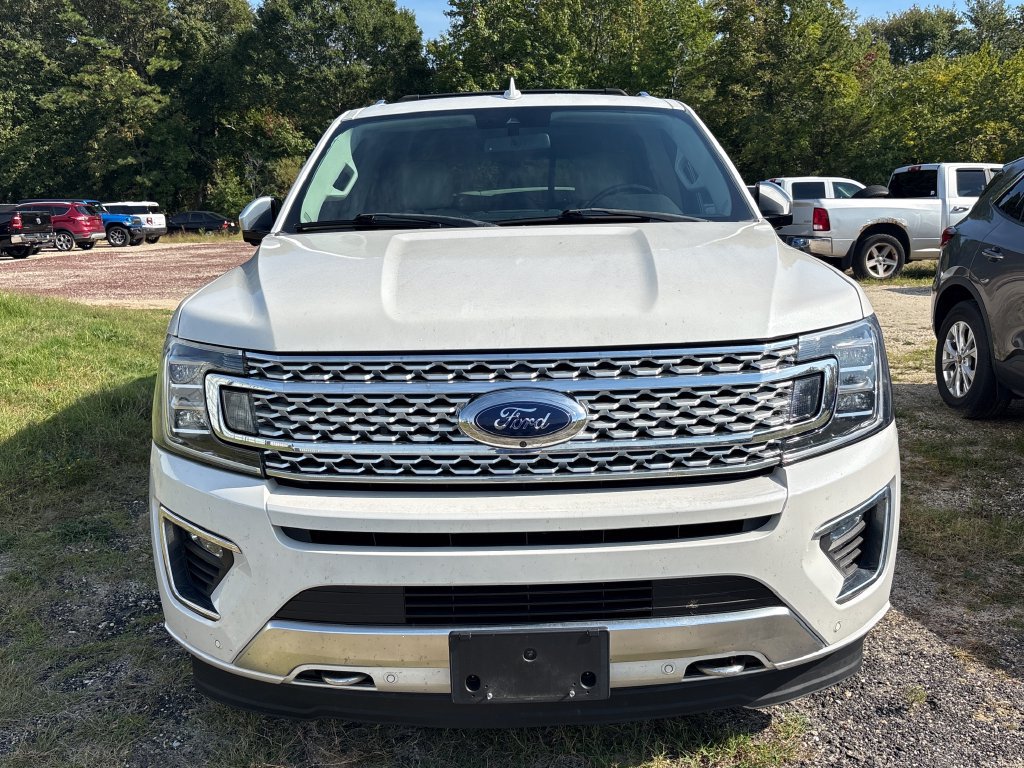 Used 2019 Ford Expedition Platinum AWD/4WD image 3
