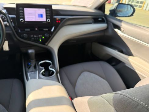 Used 2024 Toyota Camry LE FWD image 20