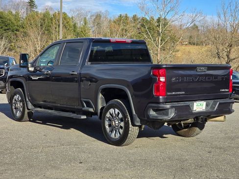 Certified 2024 Chevrolet Silverado 2500 Custom w/ Custom Value Package image 17