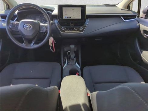 Certified 2025 Toyota Corolla LE image 24