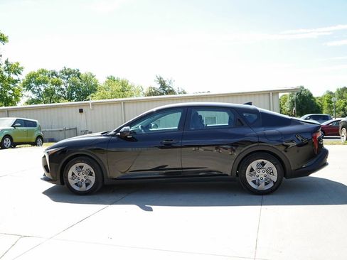 Used 2025 Kia K4 LX image 19