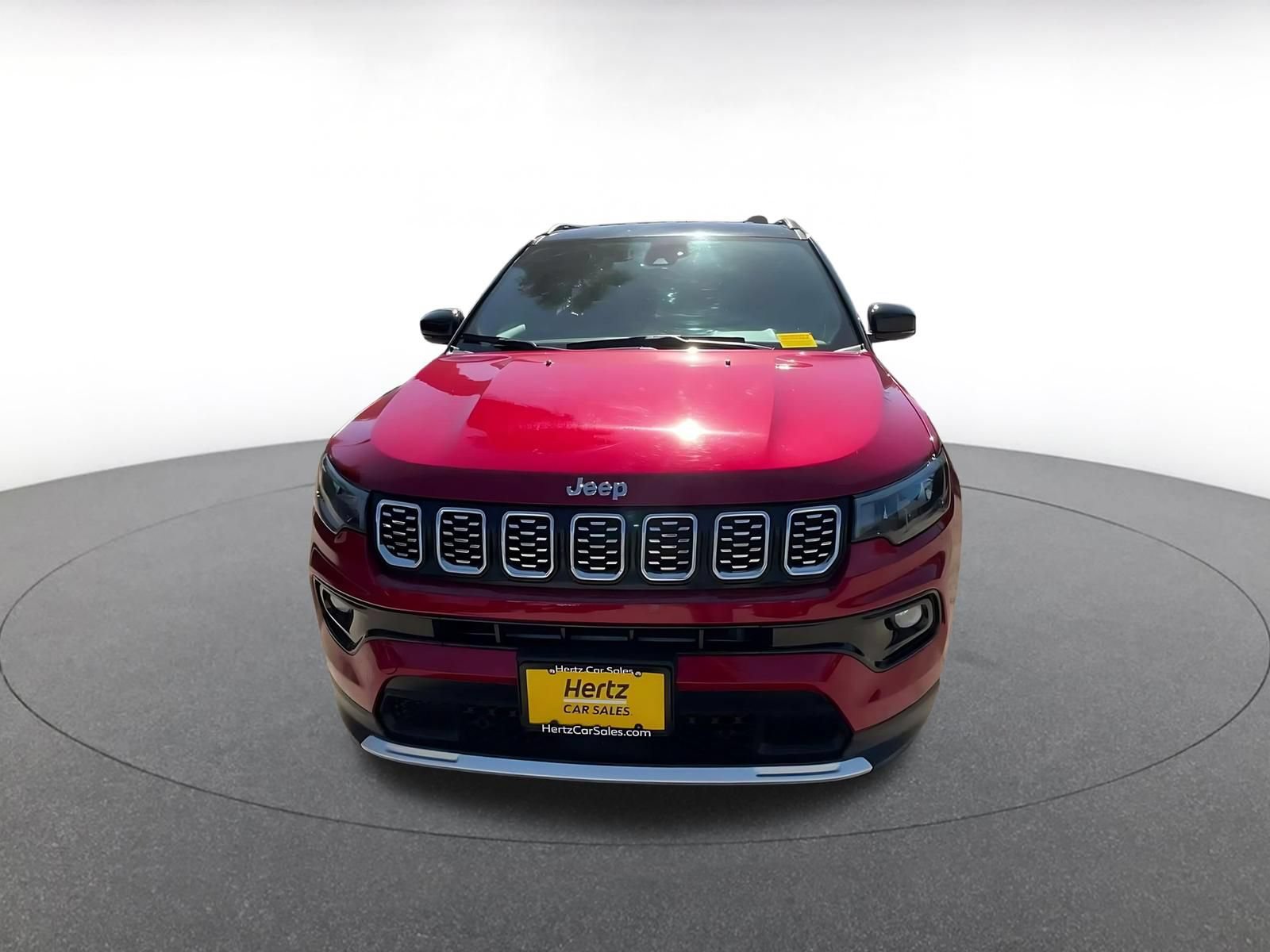 Used 2025 Jeep Compass Limited AWD/4WD image 4