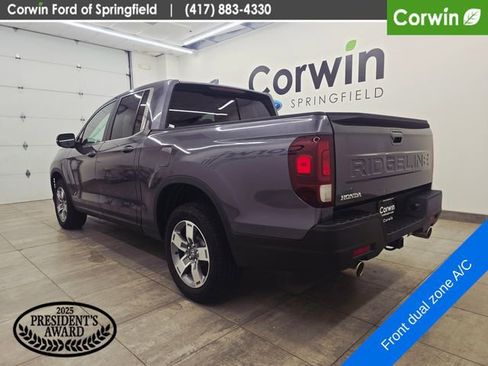 Used 2025 Honda Ridgeline RTL image 3