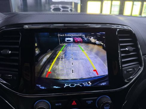 Used 2019 Jeep Grand Cherokee SRT AWD/4WD image 30