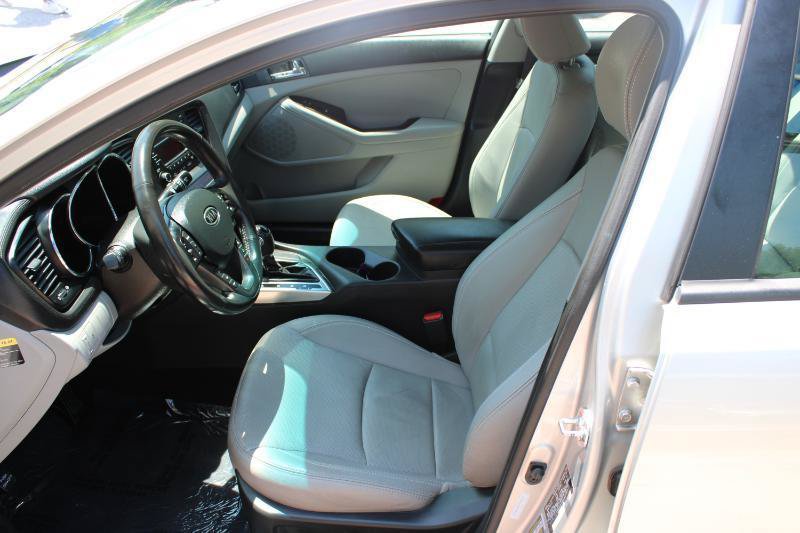 Used 2012 Kia Optima EX FWD image 11