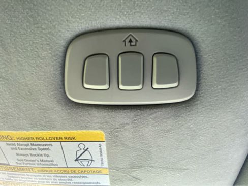 Used 2023 Ford F150 Limited AWD/4WD image 47