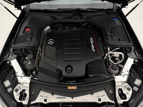 Used 2022 Mercedes-Benz E 53 AMG 4MATIC Sedan image 26