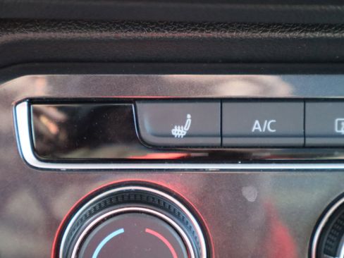 Used 2024 Volkswagen Tiguan Wolfsburg Edition image 25