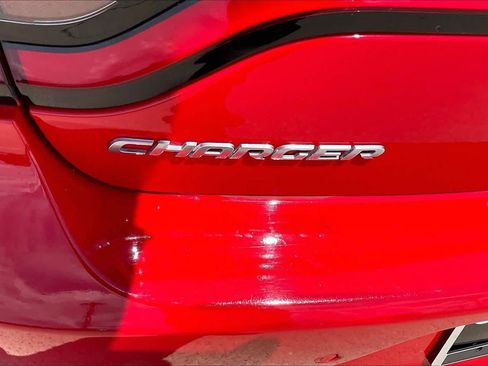 Used 2022 Dodge Charger SXT RWD image 27