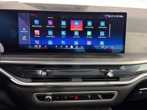 Used 2025 BMW X5 xDrive40i image 31