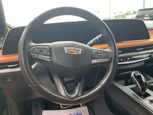 Used 2024 Cadillac XT4 Sport AWD/4WD image 18