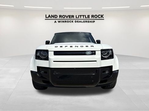 New 2025 Land Rover Defender 130 V8 image 8
