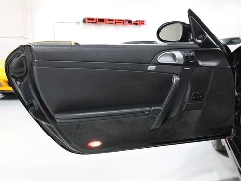 Used 2008 Porsche 911 Cabriolet image 82