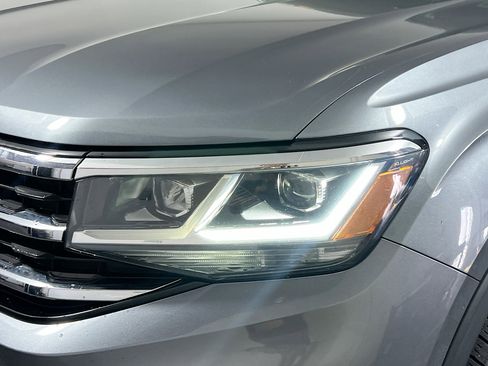 Used 2022 Volkswagen Atlas SE image 11