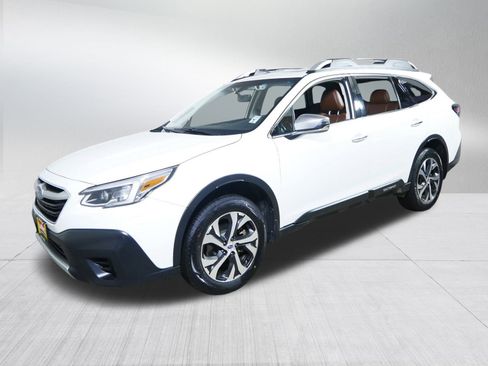 Used 2020 Subaru Outback Touring XT image 3
