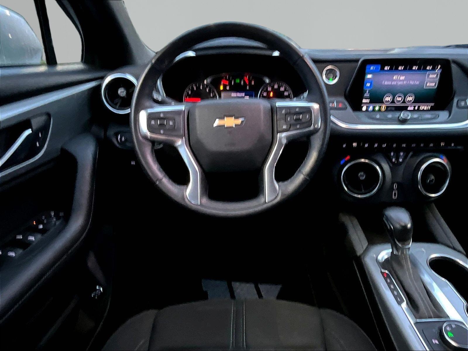 Used 2020 Chevrolet Blazer LT FWD image 8