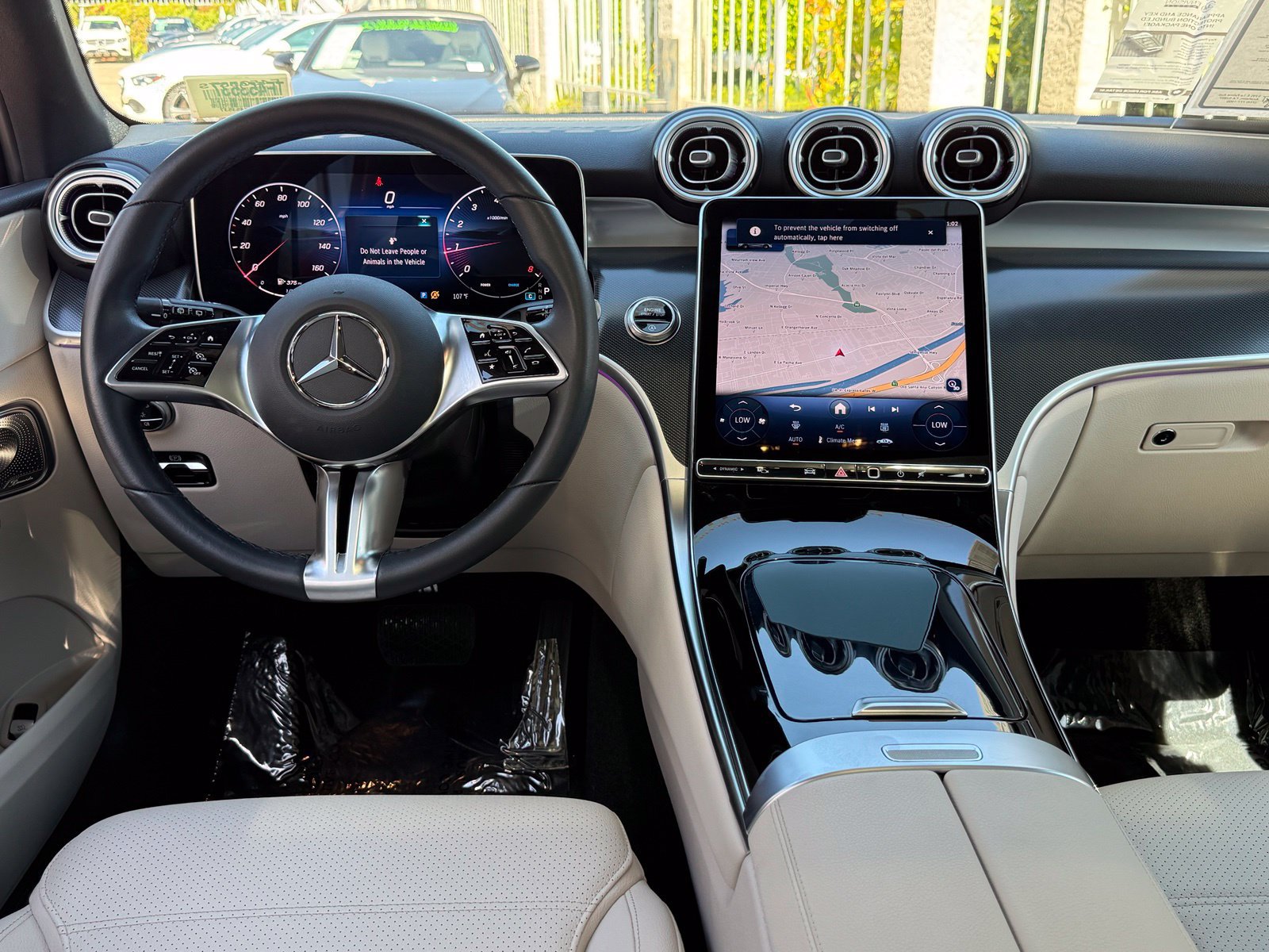 Used 2026 Mercedes-Benz GLC 300 image 41