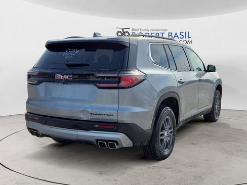 Used 2025 GMC Acadia Elevation image 5