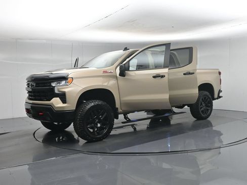 Used 2022 Chevrolet Silverado 1500 LT Trail Boss w/ Convenience Package II AWD/4WD image 33
