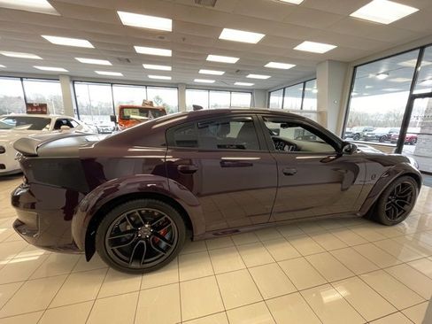 Used 2022 Dodge Charger Scat Pack image 4