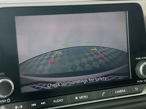 Used 2023 Nissan Rogue SV AWD/4WD image 13