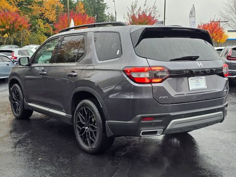 Certified 2024 Honda Pilot Elite image 27
