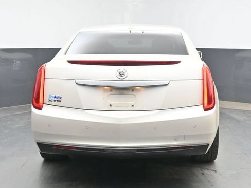 Used 2013 Cadillac XTS FWD image 9