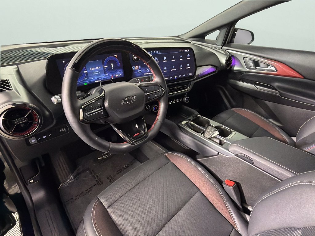 Used 2024 Chevrolet Equinox EV RS FWD image 18