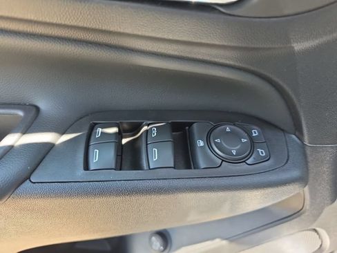 Used 2022 Chevrolet Equinox LT FWD image 19