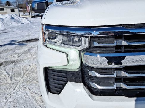 Certified 2023 Chevrolet Silverado 1500 LTZ w/ LTZ Premium Package image 9