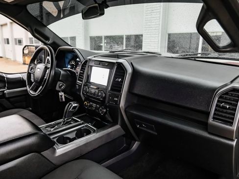 Used 2018 Ford F150 XLT w/ Equipment Group 302A Luxury AWD/4WD image 10