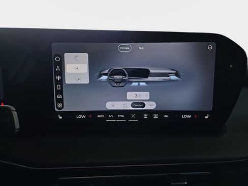 New 2026 Audi Q3 quattro 2.0T AWD/4WD image 24