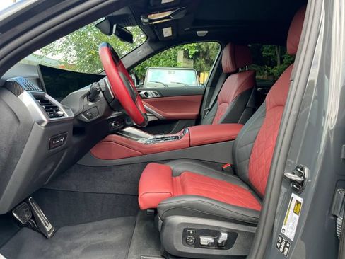 Used 2025 BMW X6 M60i AWD/4WD image 13