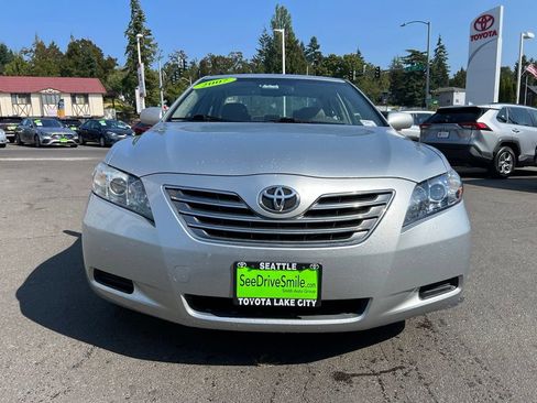 Used 2007 Toyota Camry Hybrid FWD image 2
