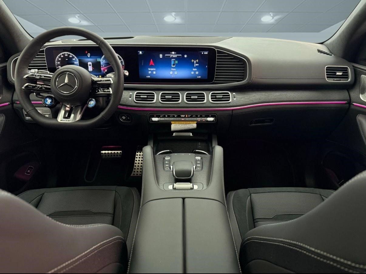 New 2026 Mercedes-Benz GLE 53 AMG 4MATIC Coupe image 12