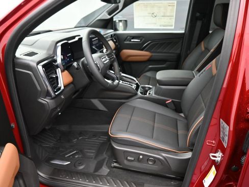 New 2026 GMC Canyon AT4 image 9