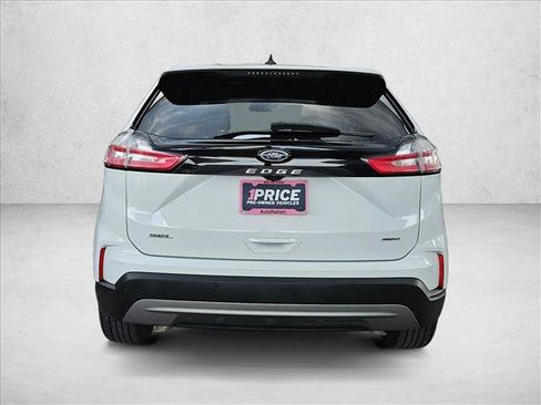 Used 2023 Ford Edge SEL AWD/4WD image 7