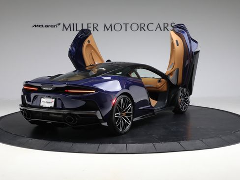 Used 2023 McLaren GT image 18