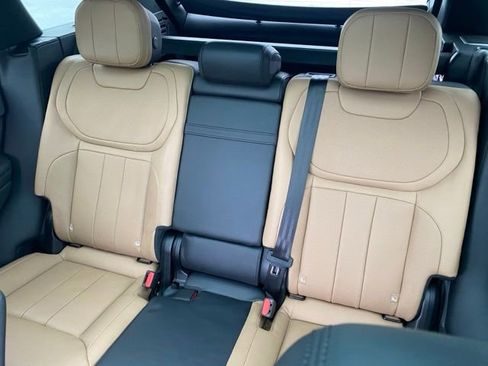 Used 2023 Land Rover Range Rover Sport SE Dynamic AWD/4WD image 18