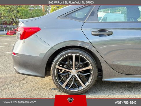 Used 2024 Honda Civic Sport image 12